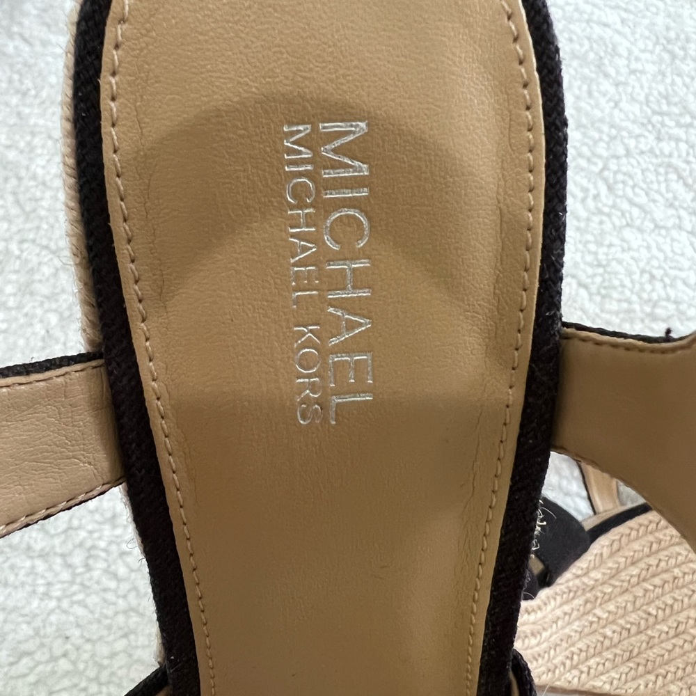 Michael Kors size 8 black - Picture 4 of 6